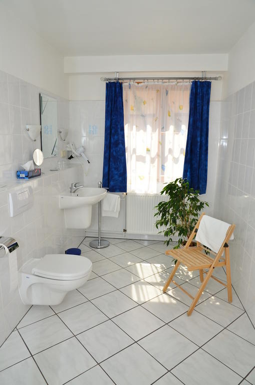 Landhotel Gemeindeschaenke Wanfried Phòng bức ảnh
