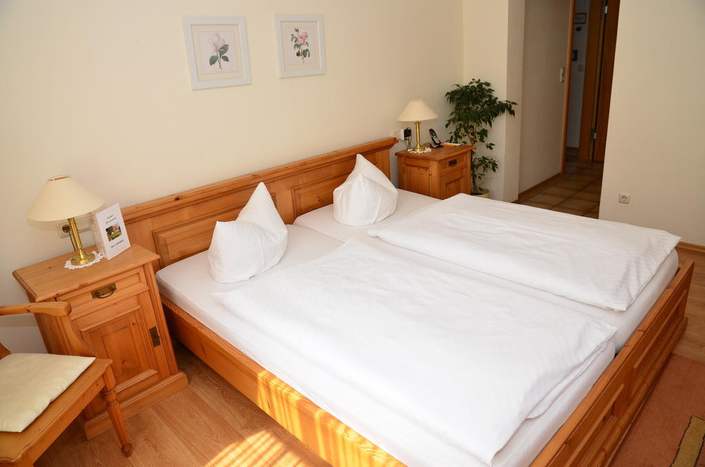 Landhotel Gemeindeschaenke Wanfried Phòng bức ảnh